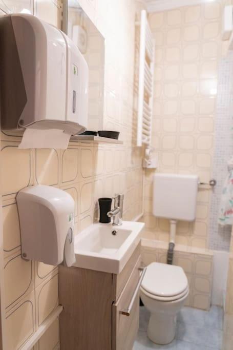 Appartamento In Centro A Brescia:La Piccola House エクステリア 写真